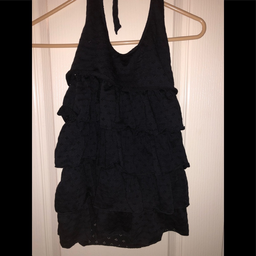 🎉🍾HOST PICK! Blk eyelet halter w/ tiered ruffles